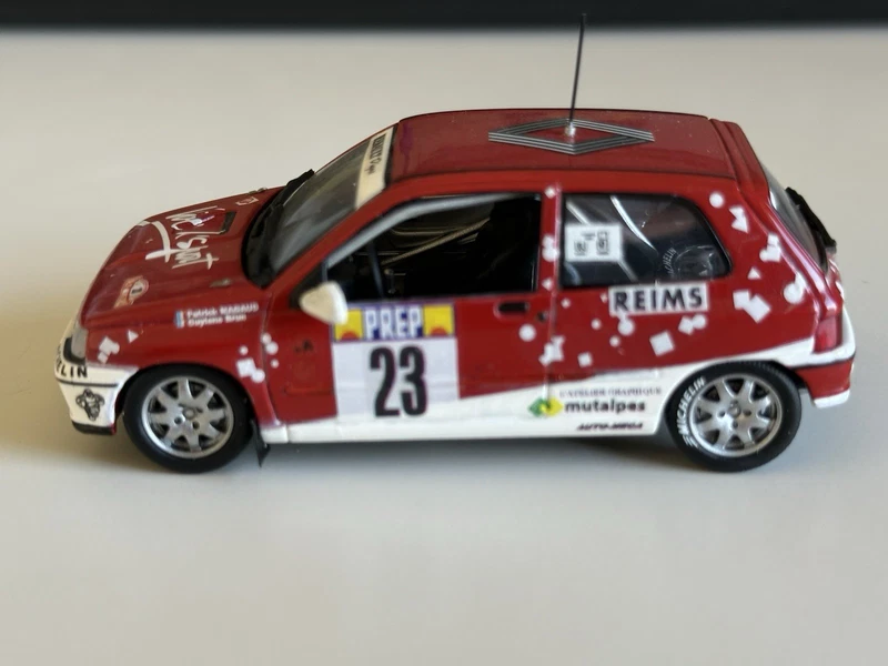 Renault Clio 16S n°23 Magaud, Monte-Carlo 1992, au 1/43